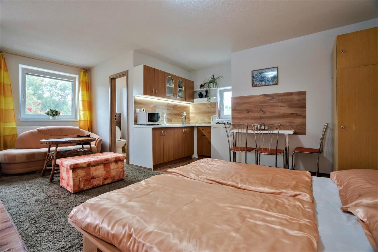 Liptovsky Michal Apartmany Anna מראה חיצוני תמונה
